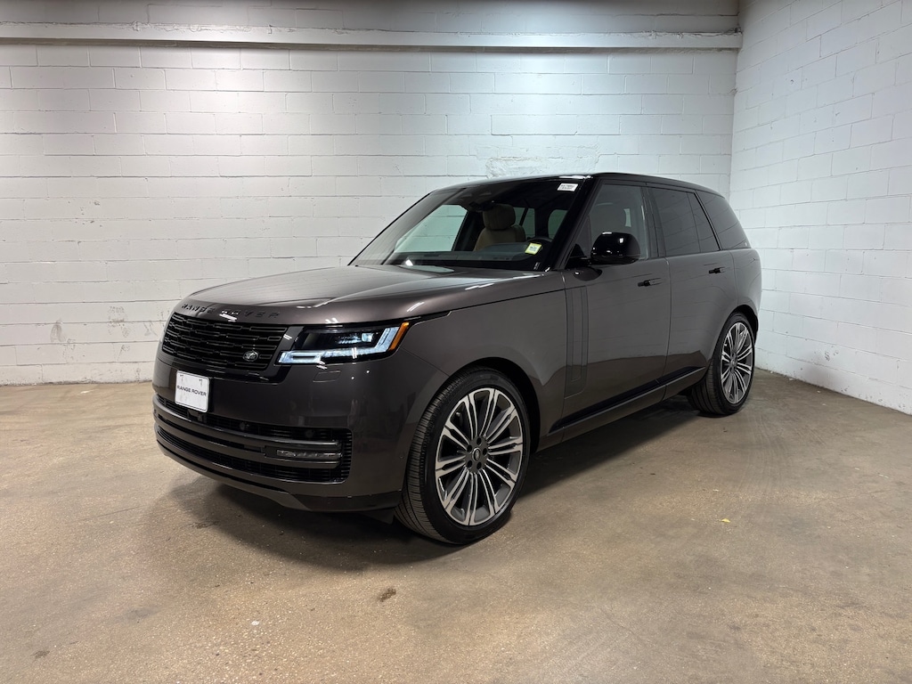 Used 2025 Land Rover Range Rover SE SUV