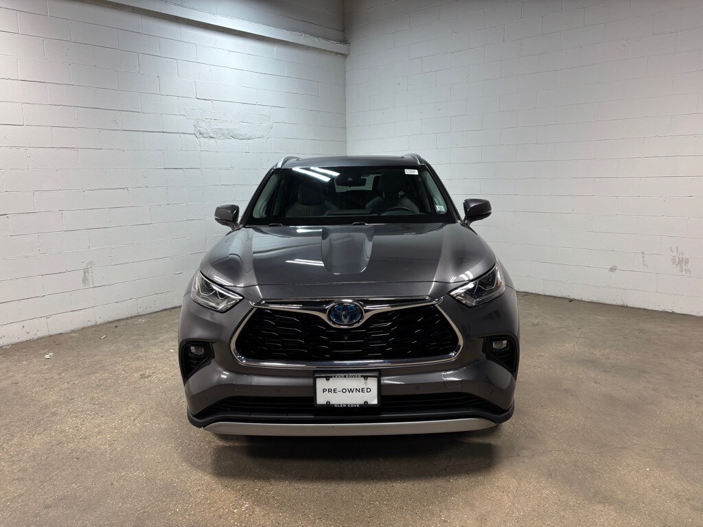2021 Toyota Highlander Hybrid Platinum photo 2