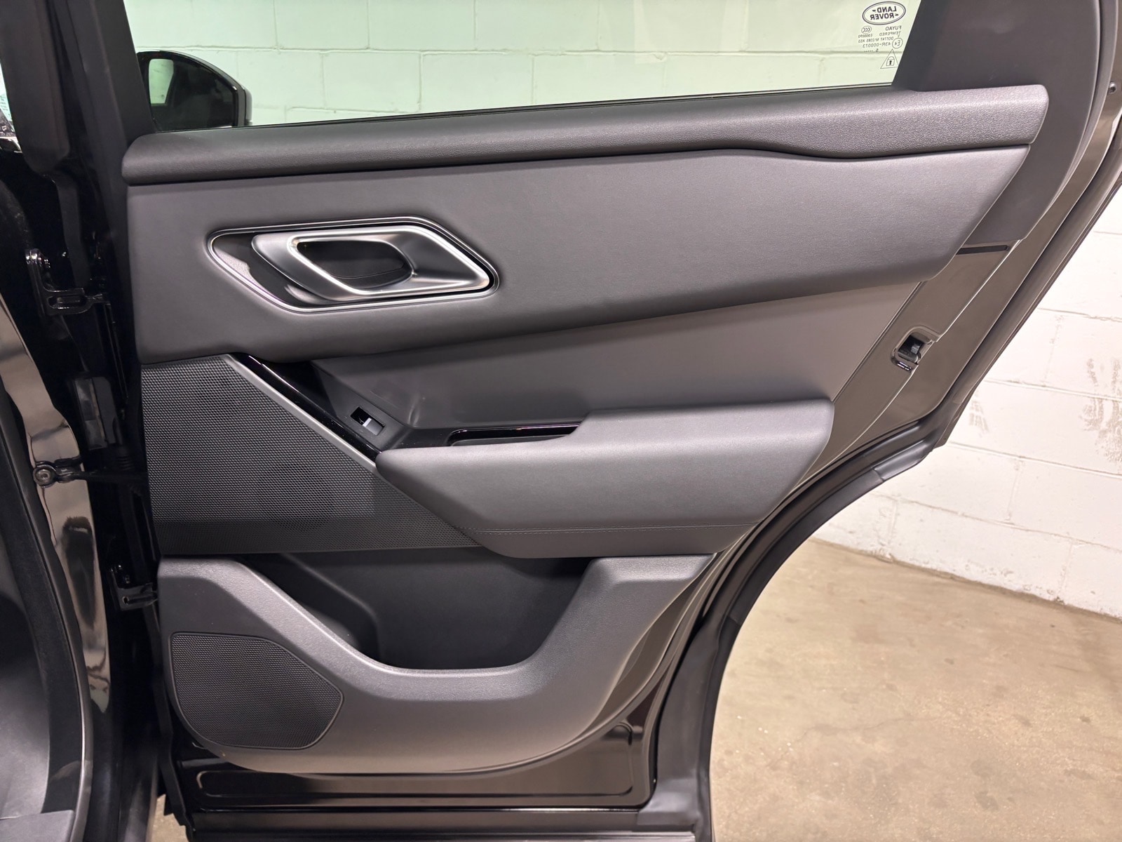 2026 Land Rover Range Rover Velar S - Photo 40