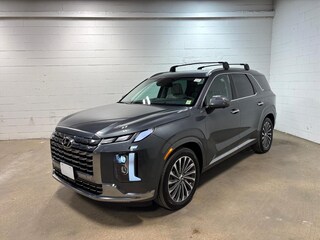 SUV in Glen Cove, NY 2025 Hyundai Palisade Calligraphy SUV Used