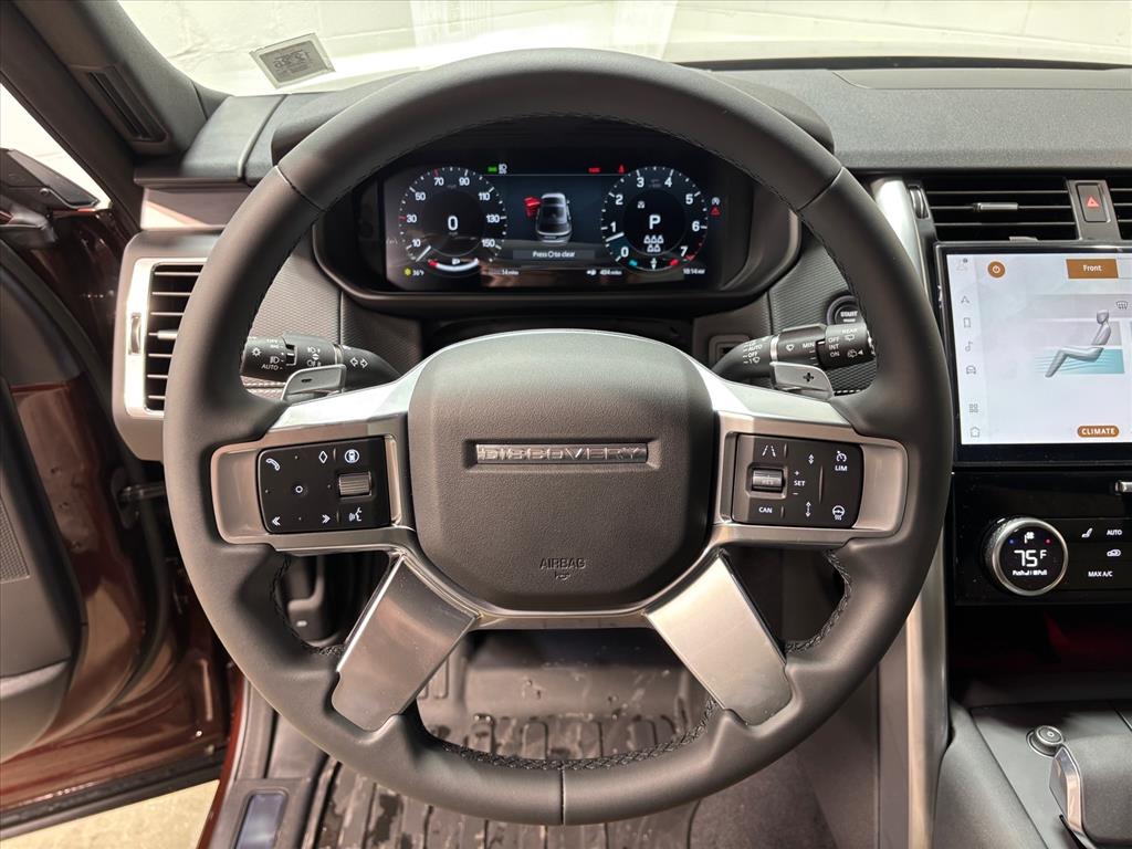 2026 Land Rover Discovery Gemini Edition - Photo 17