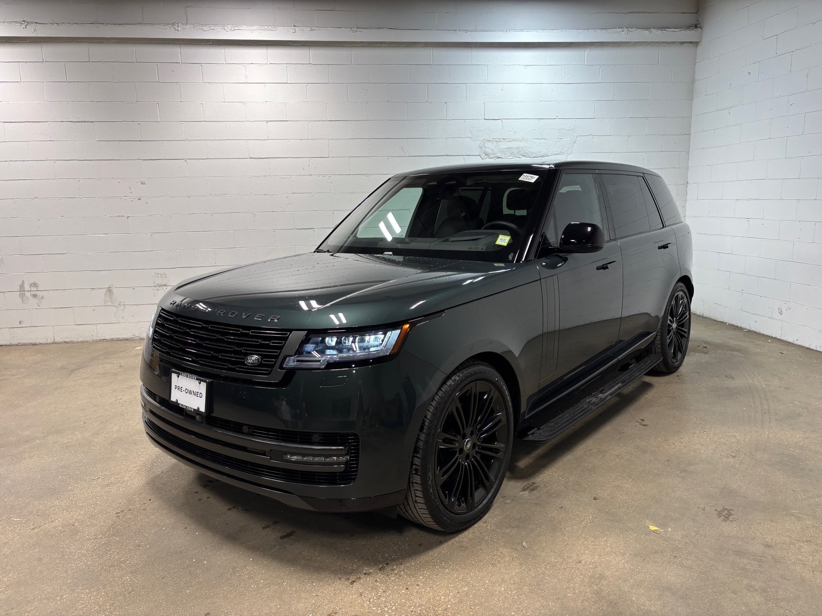 2025 Land Rover Range Rover 3.0 SE LWB 7's photo
