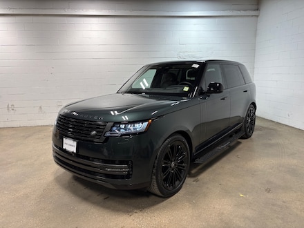 2025 Land Rover Range Rover SE LWB SUV