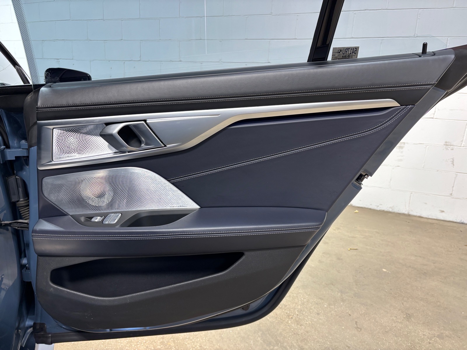 2021 BMW 8 Series M850i - Photo 41