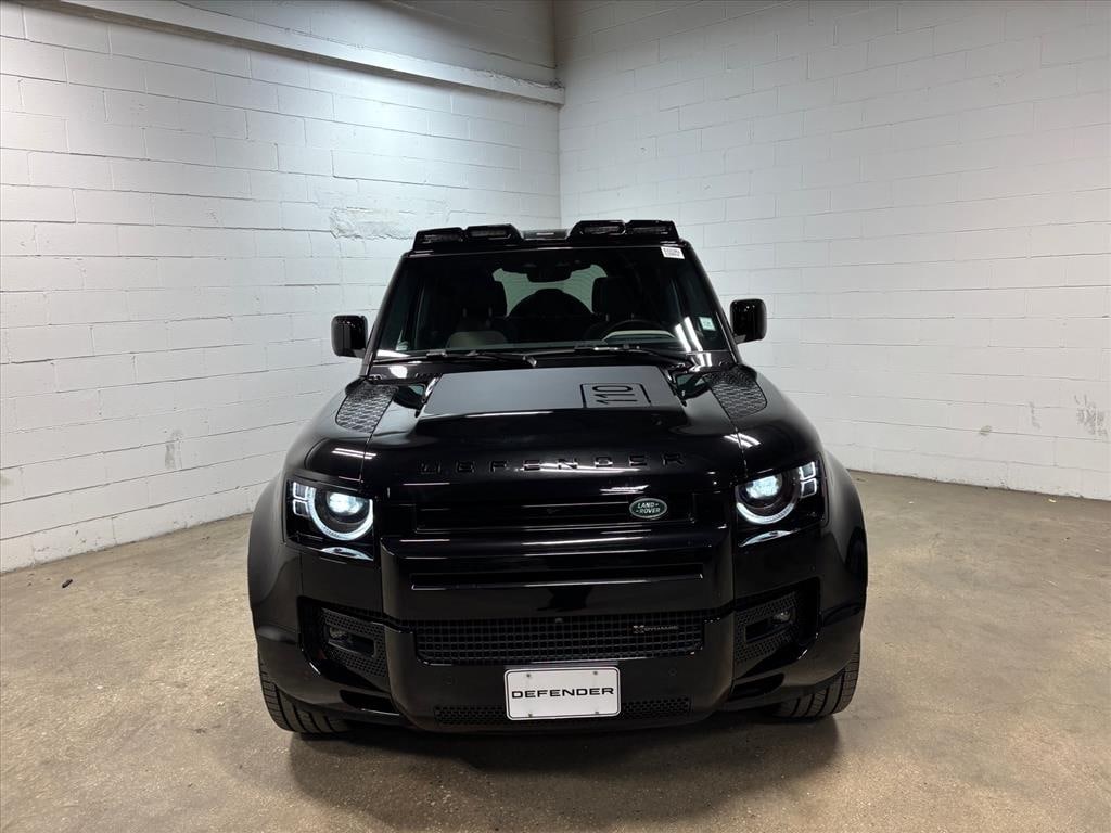 Used 2023 Land Rover Defender 110 X-Dynamic SE SUV