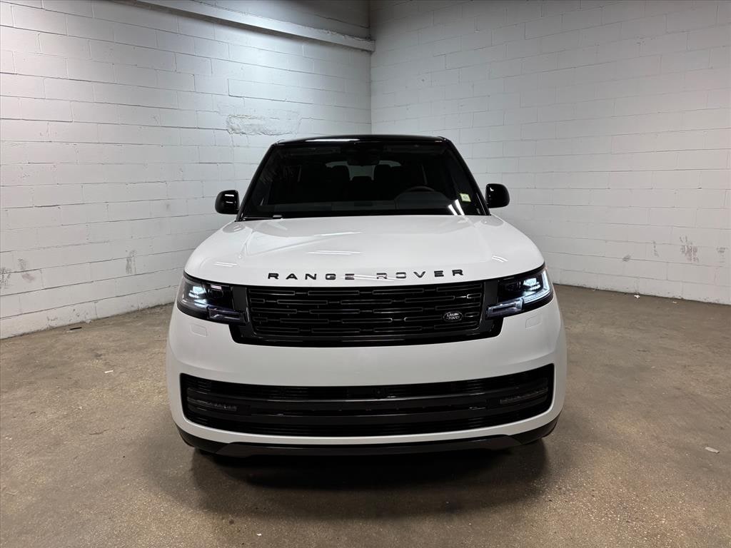 New 2026 Land Rover Range Rover SE 7 Seats SUV