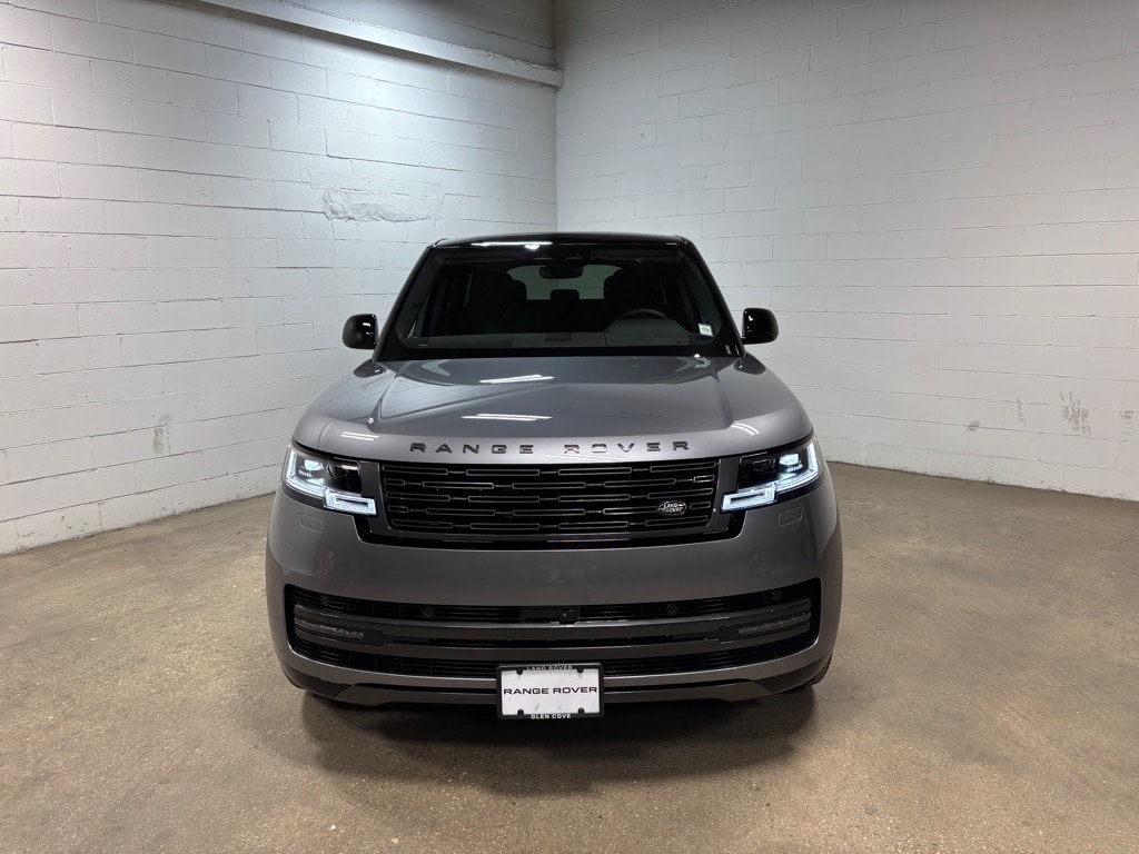 New 2025 Land Rover Range Rover P400 SE AWD P400 SE SUV