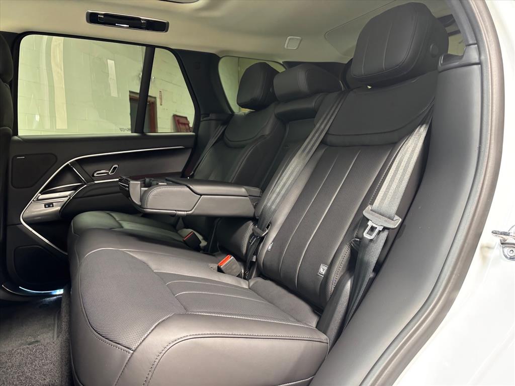 2026 Land Rover Range Rover SE - Photo 26