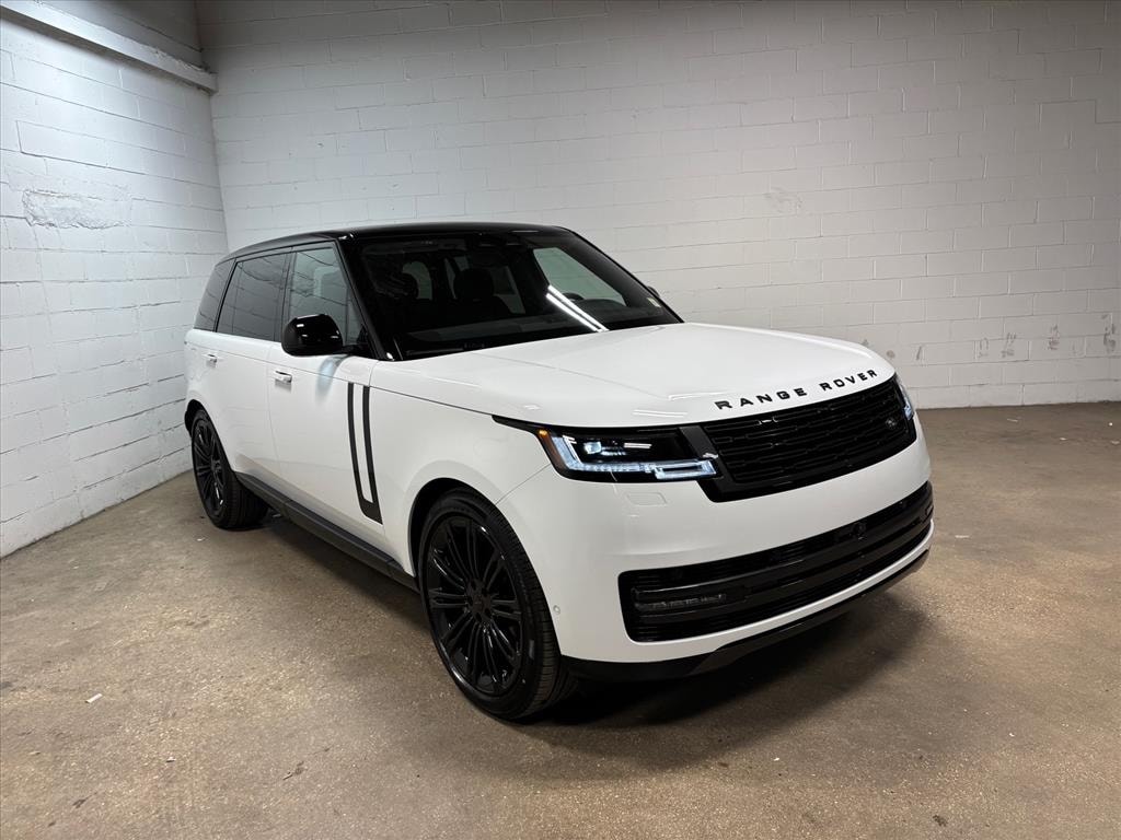 New 2026 Land Rover Range Rover SE 7 Seats SUV