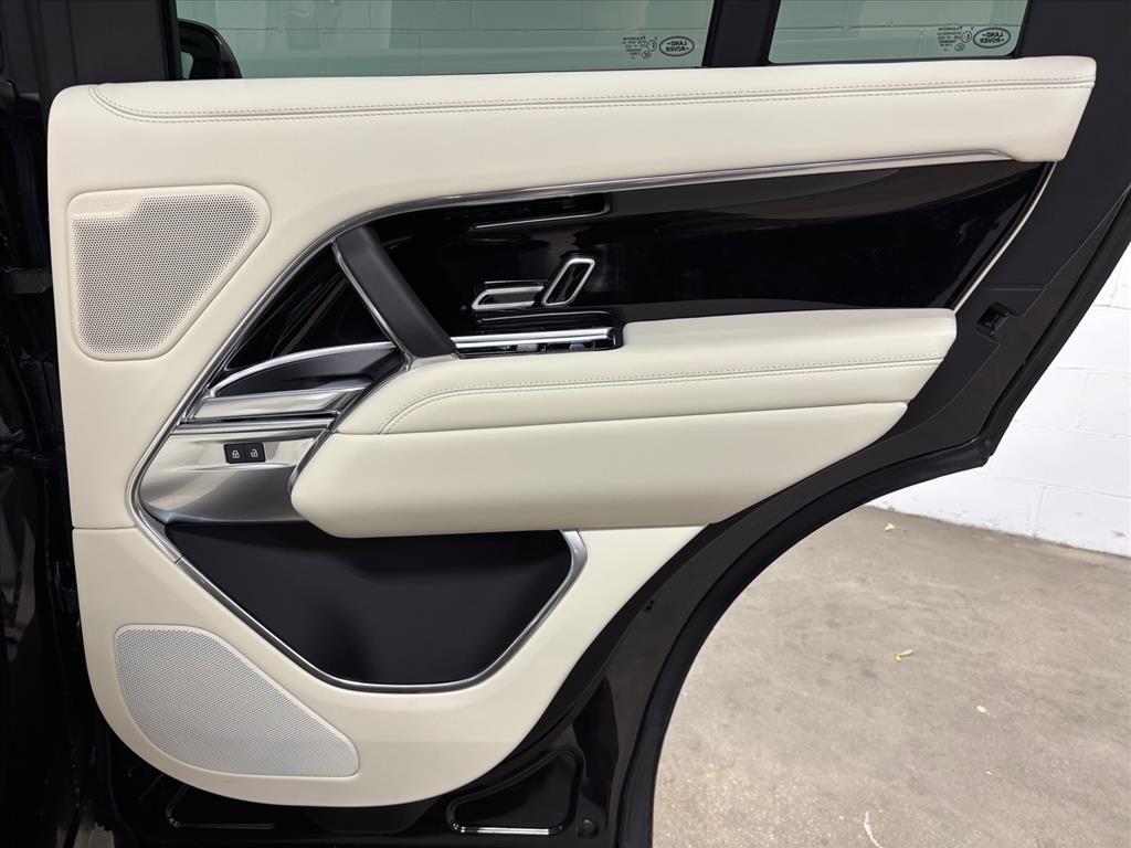 2026 Land Rover Range Rover SE - Photo 40