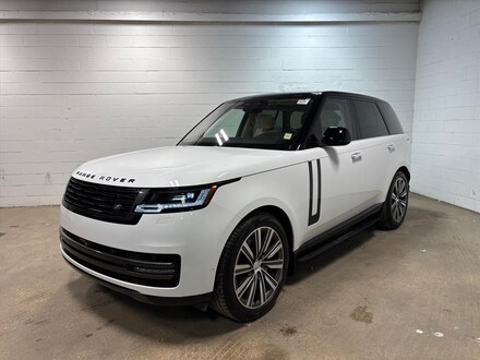 2023 Land Rover Range Rover SE SUV