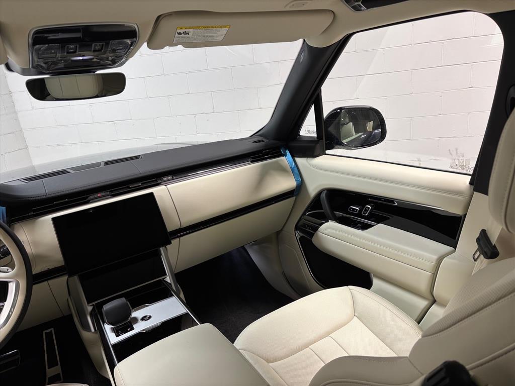 2026 Land Rover Range Rover SE - Photo 36