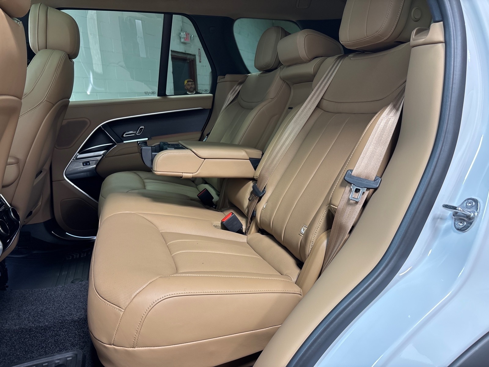 2026 Land Rover Range Rover SE - Photo 25