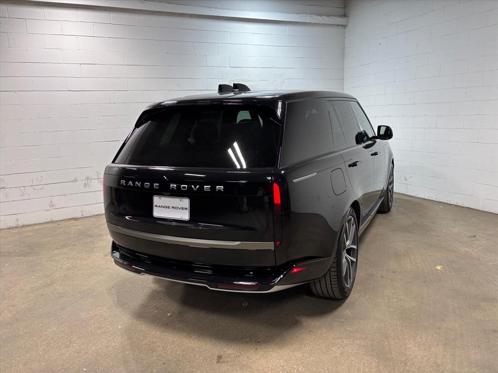 2026 Land Rover Range Rover SE - Photo 7