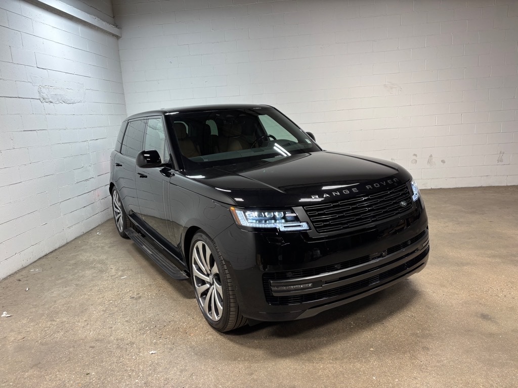 New 2025 Land Rover Range Rover P530 SE LWB AWD P530 SE LWB  SUV w/ 7 Seat