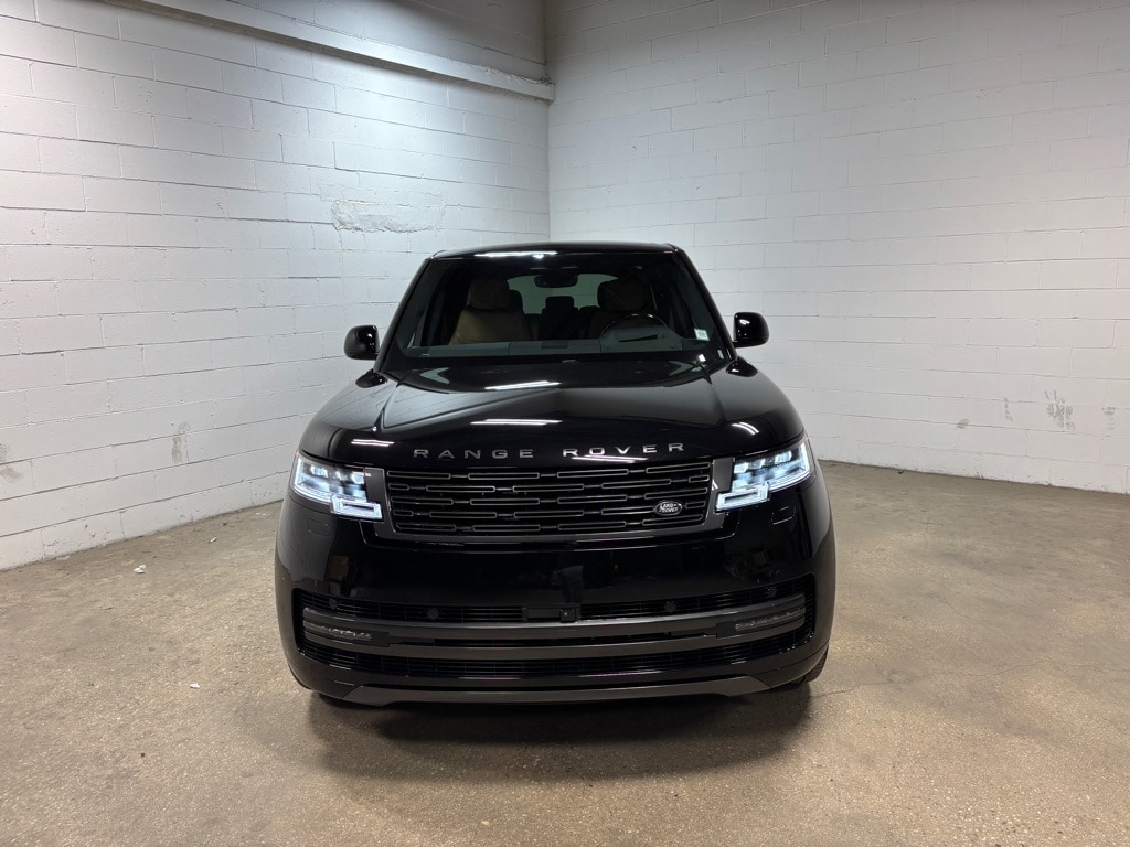 New 2025 Land Rover Range Rover P530 SE LWB AWD P530 SE LWB  SUV w/ 7 Seat