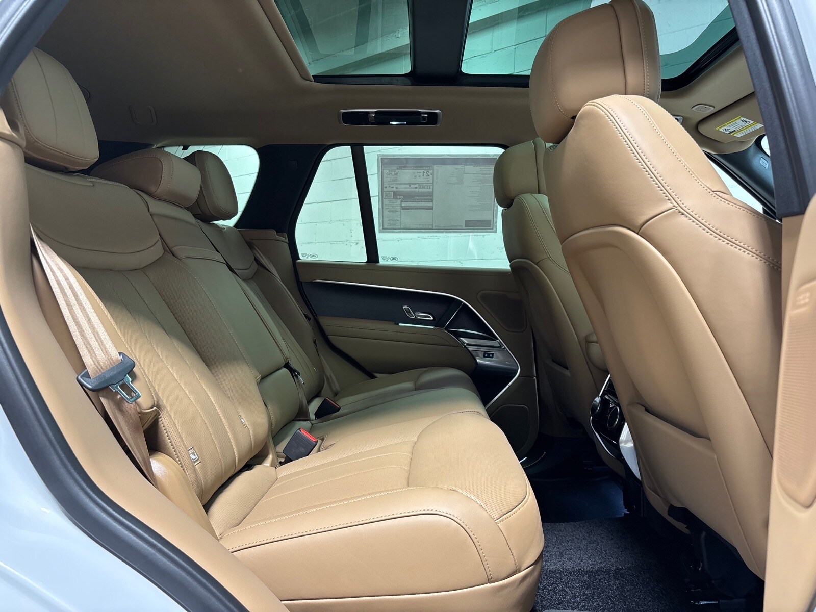 2026 Land Rover Range Rover SE - Photo 38
