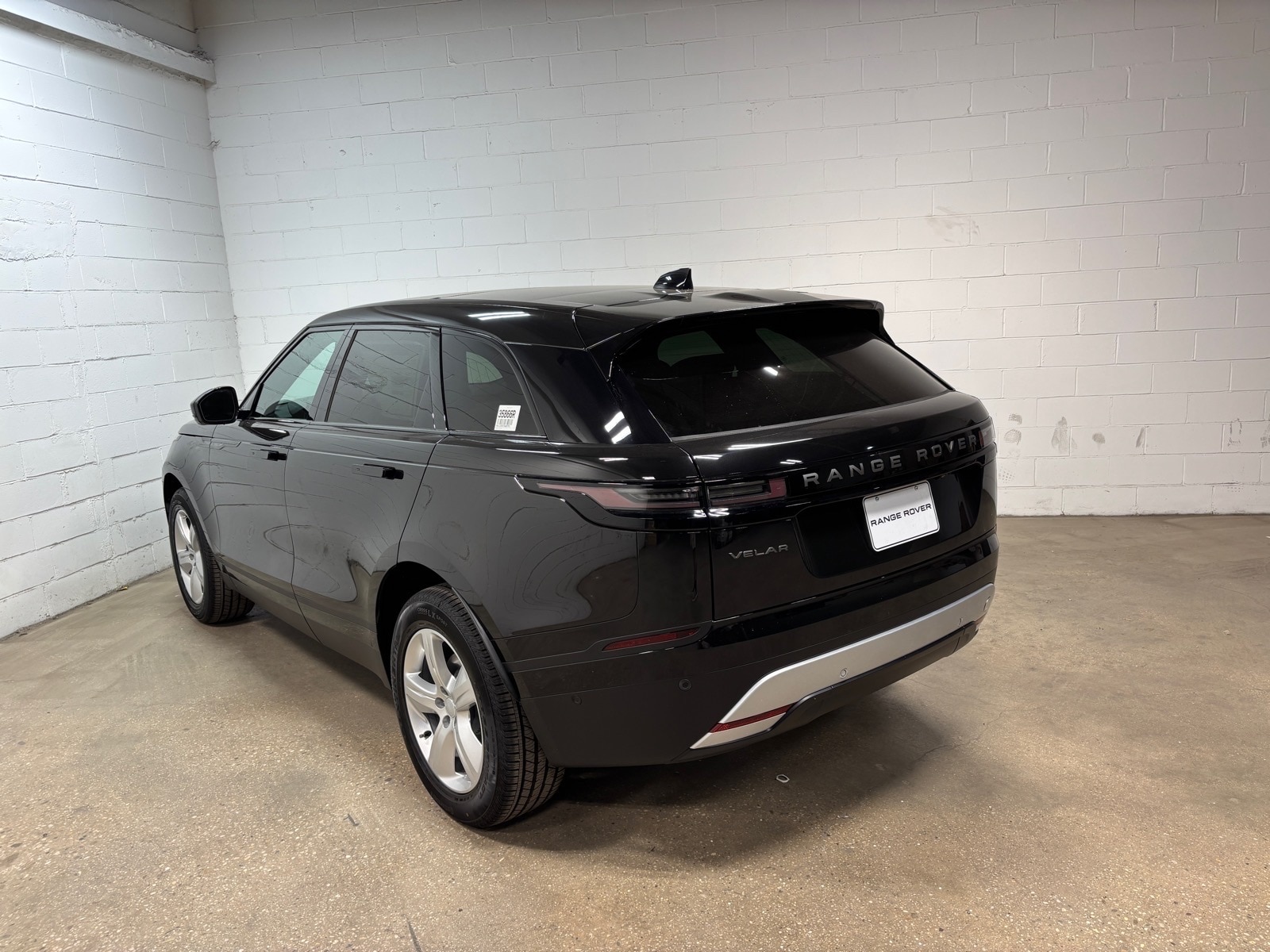 2026 Land Rover Range Rover Velar S - Photo 9