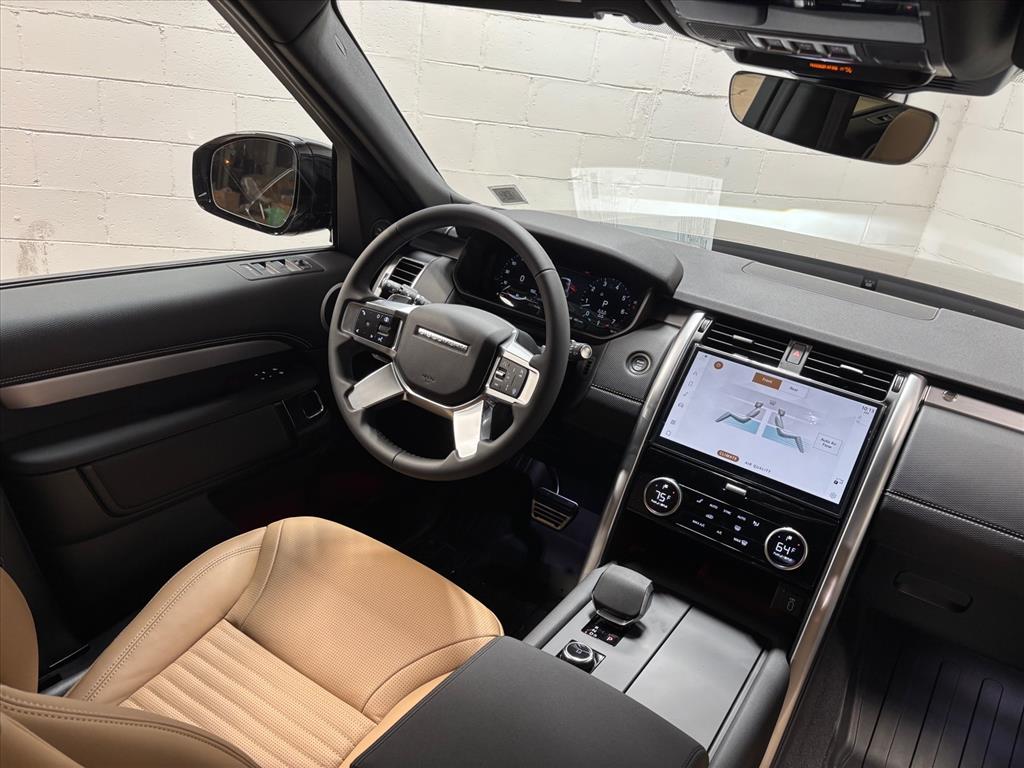 2026 Land Rover Discovery Gemini Edition - Photo 33