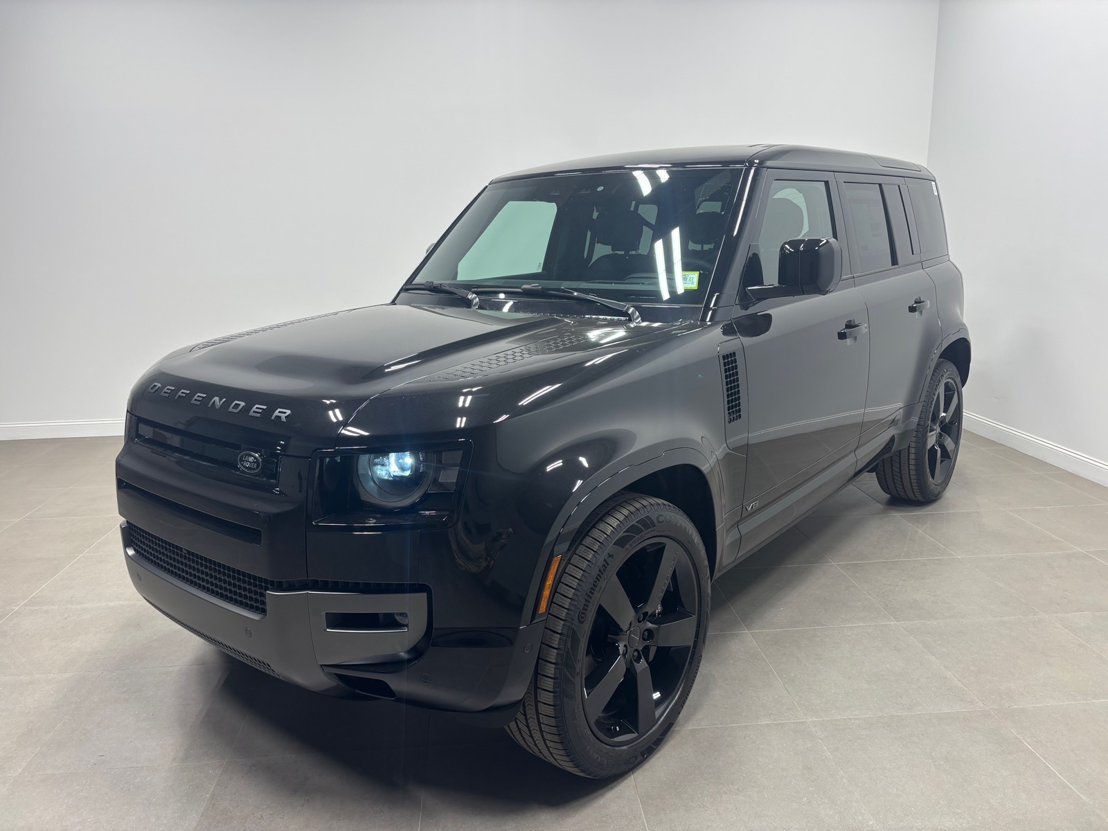  Land Rover Defender 110