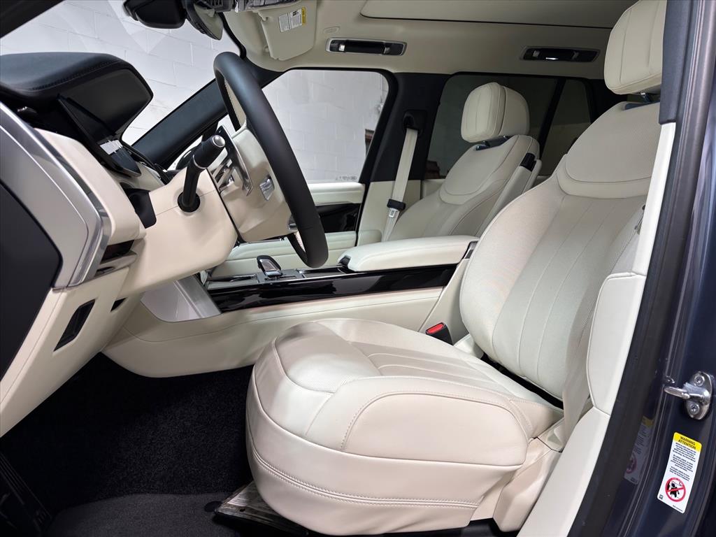 2026 Land Rover Range Rover SE - Photo 23