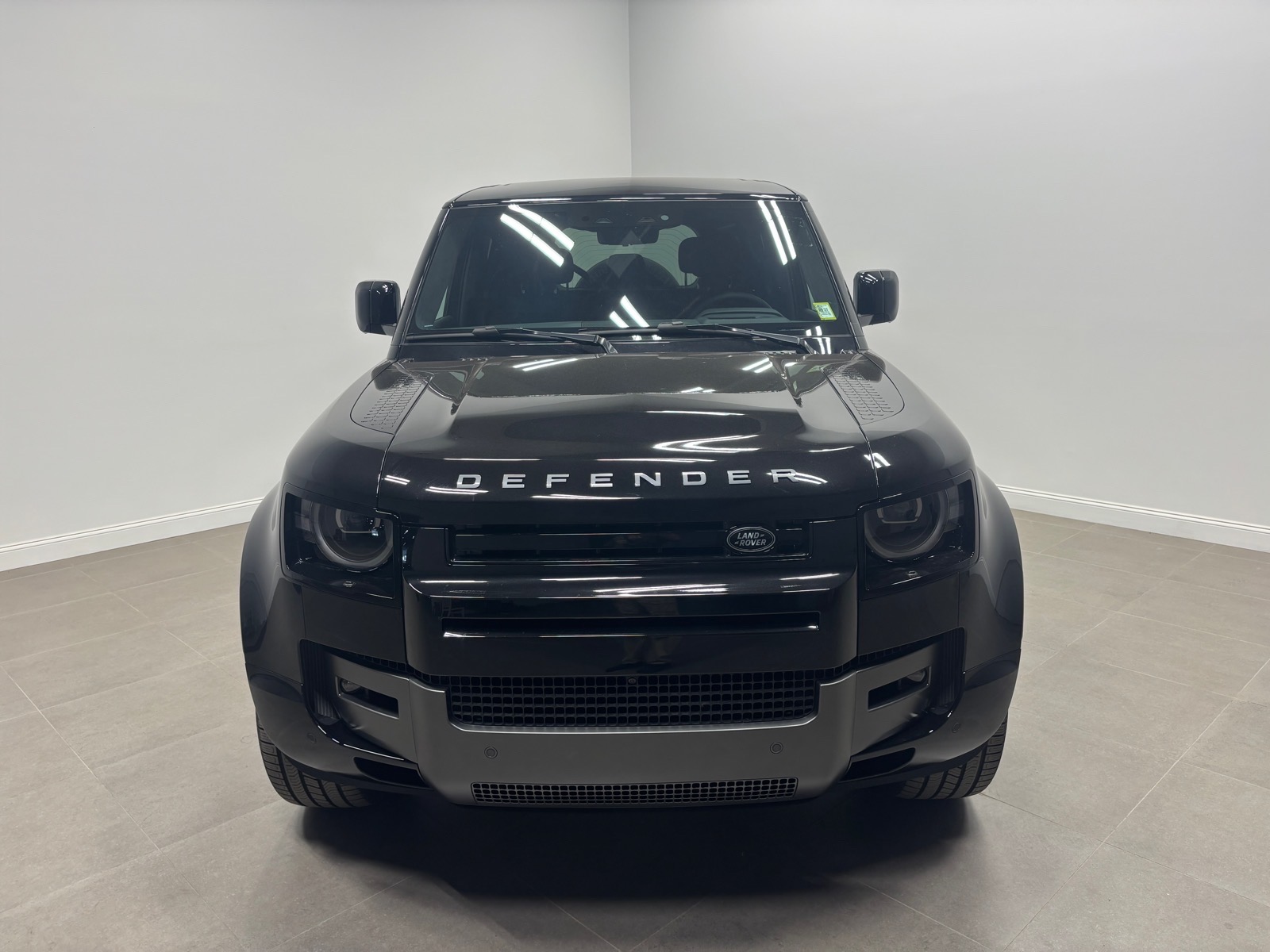 New 2026 Land Rover Defender 110 V8 SUV