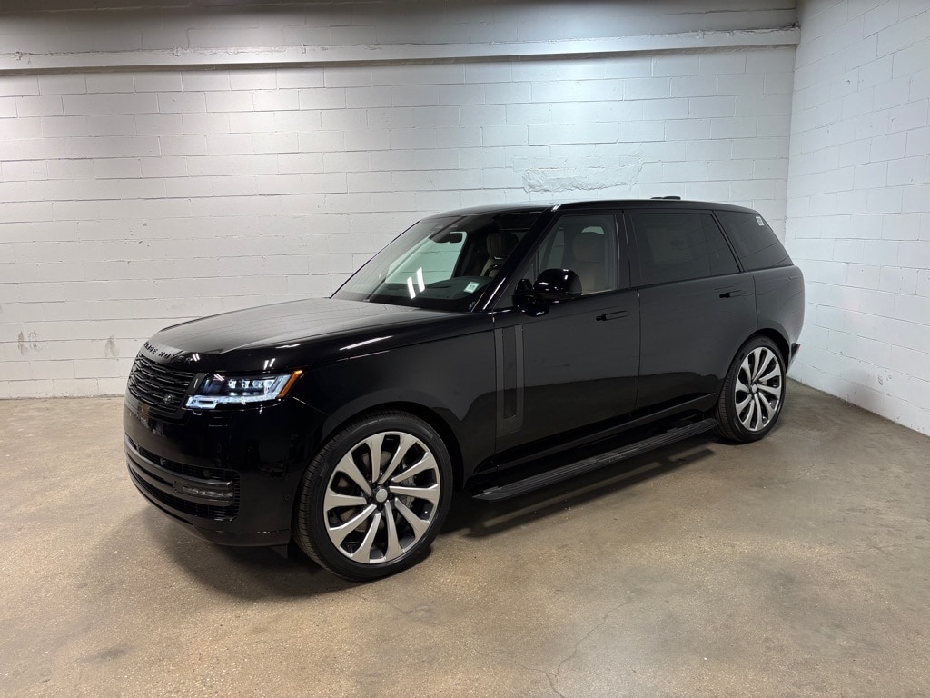 2025 Land Rover Range Rover AWD P530 SE LWB SUV w/ 7 Seat  2025 Land Rover Range Rover AWD P530 SE LWB SUV w/ 7 Seat