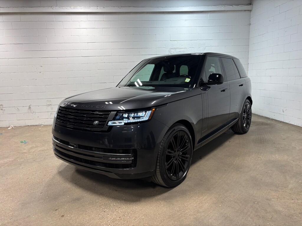 New 2026 Land Rover Range Rover SE SUV
