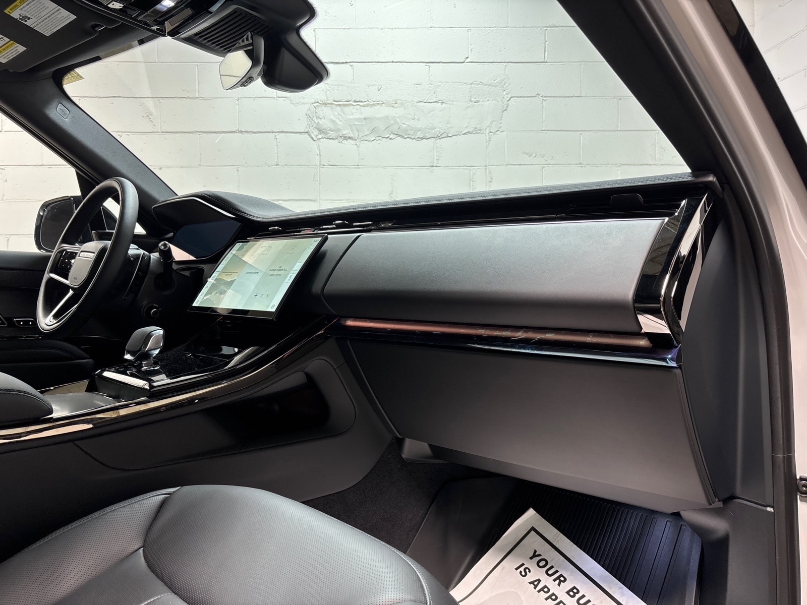 2026 Land Rover Range Rover Sport SE - Photo 29
