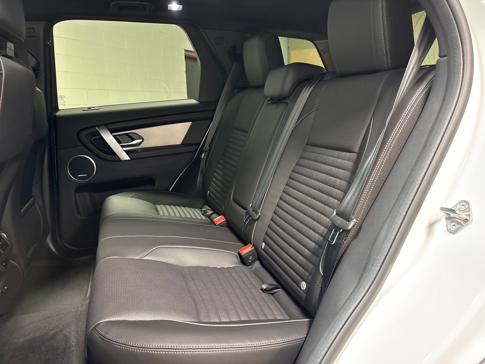2026 Land Rover Discovery Sport Landmark - Photo 28
