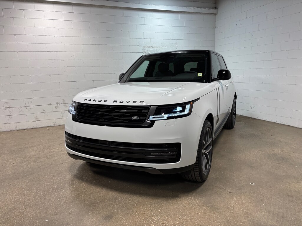 New 2026 Land Rover Range Rover SE SUV