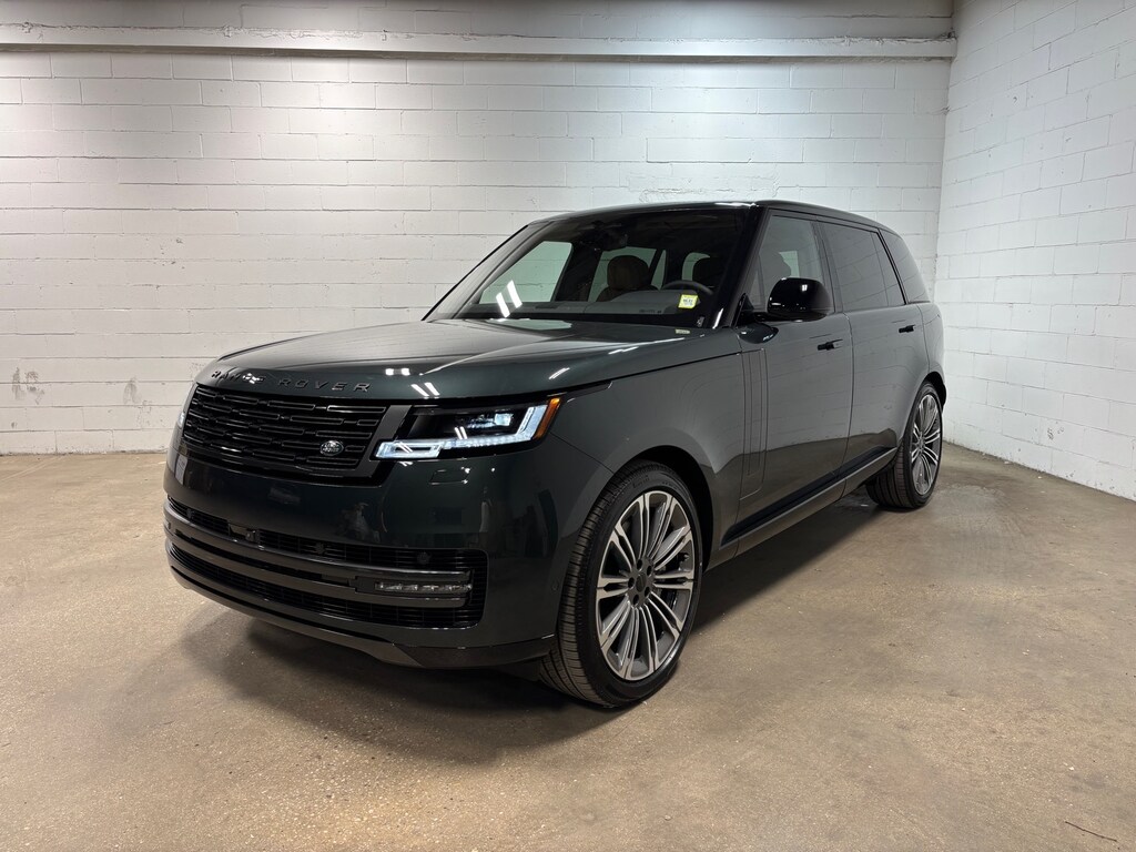 New 2026 Land Rover Range Rover SE LWB 7-Seats / V8 SUV