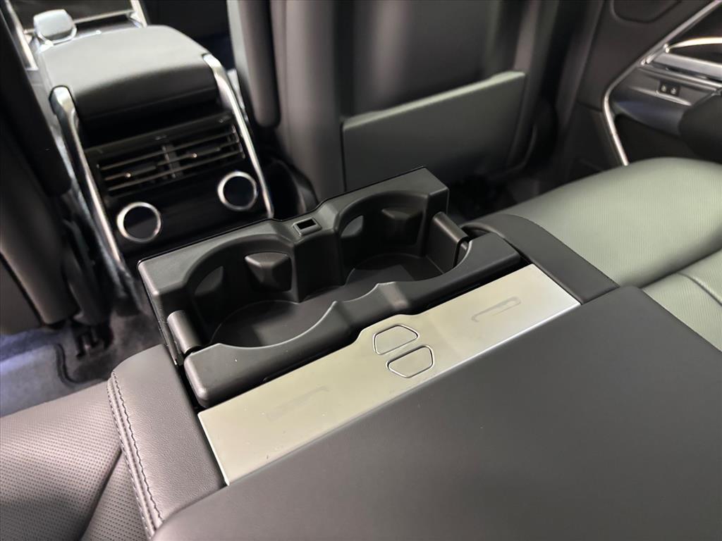 2026 Land Rover Range Rover SE - Photo 25