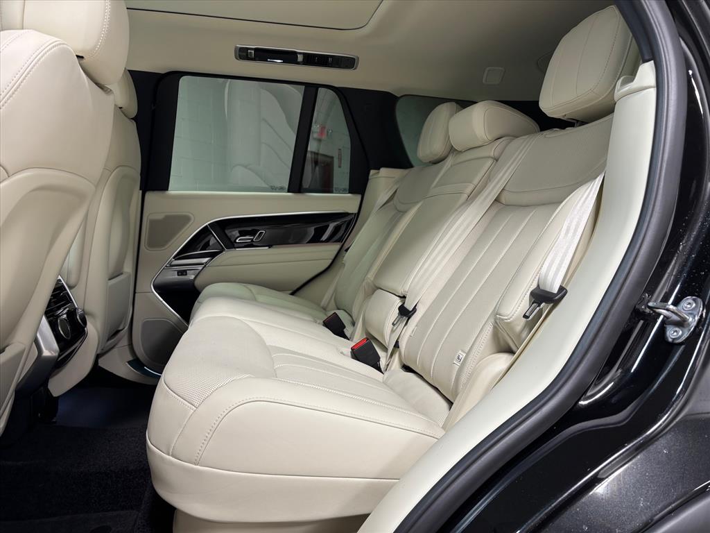2026 Land Rover Range Rover SE - Photo 29