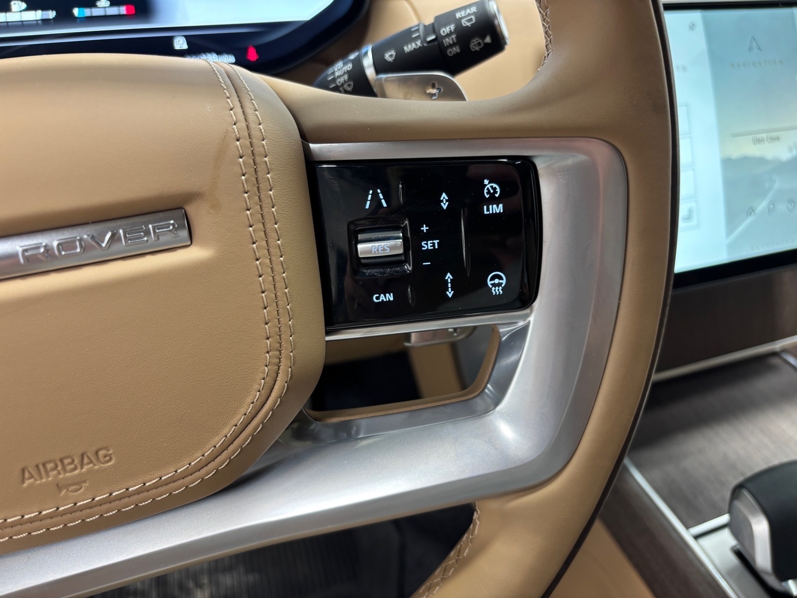 2026 Land Rover Range Rover SE - Photo 19