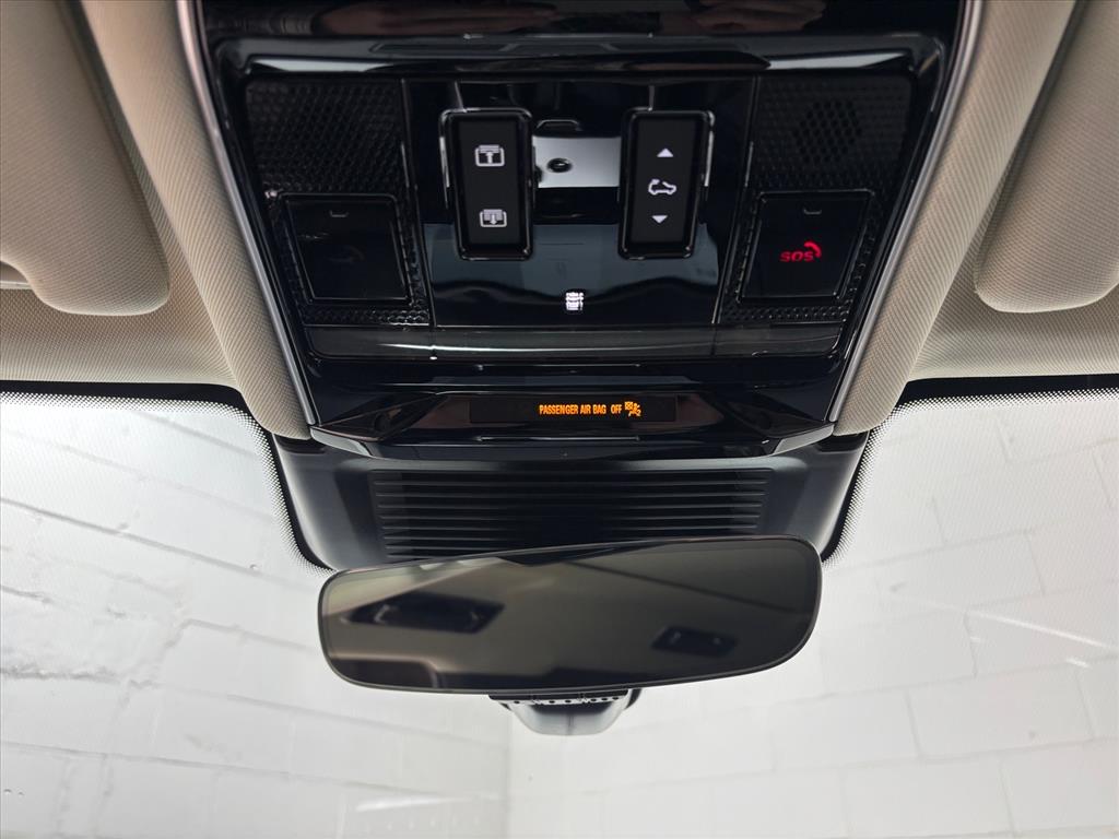 2026 Land Rover Range Rover SE - Photo 12