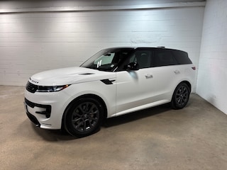 SUV in Glen Cove, NY 2025 Land Rover Range Rover Sport Dynamic SE SUV Used