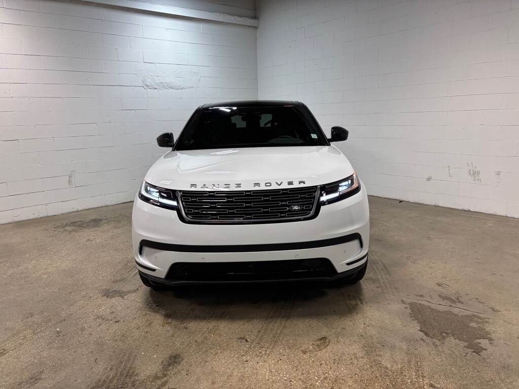 2026 Land Rover Range Rover Velar S photo 3