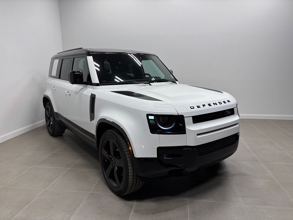 New 2026 Land Rover Defender 110 X-Dynamic SE SUV