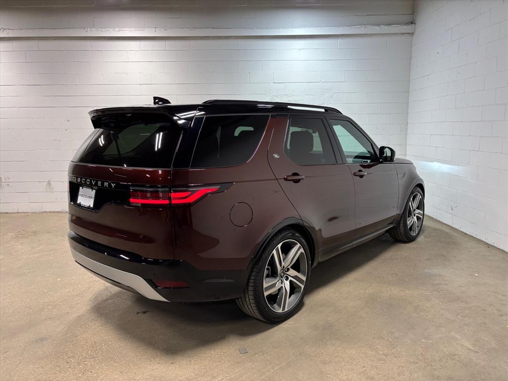 2026 Land Rover Discovery Gemini Edition - Photo 6