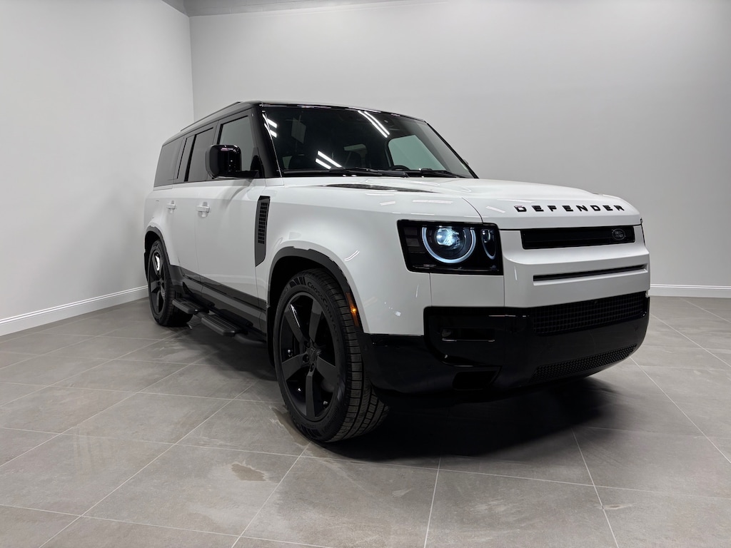 New 2026 Land Rover Defender 130 X-Dynamic SE SUV