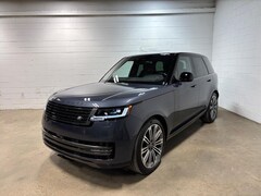2025 Land Rover Range Rover SE SUV