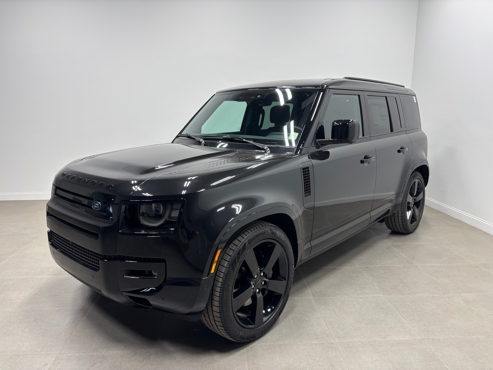  Land Rover Defender 110