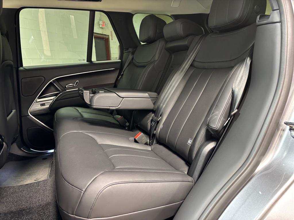 2026 Land Rover Range Rover SE - Photo 26