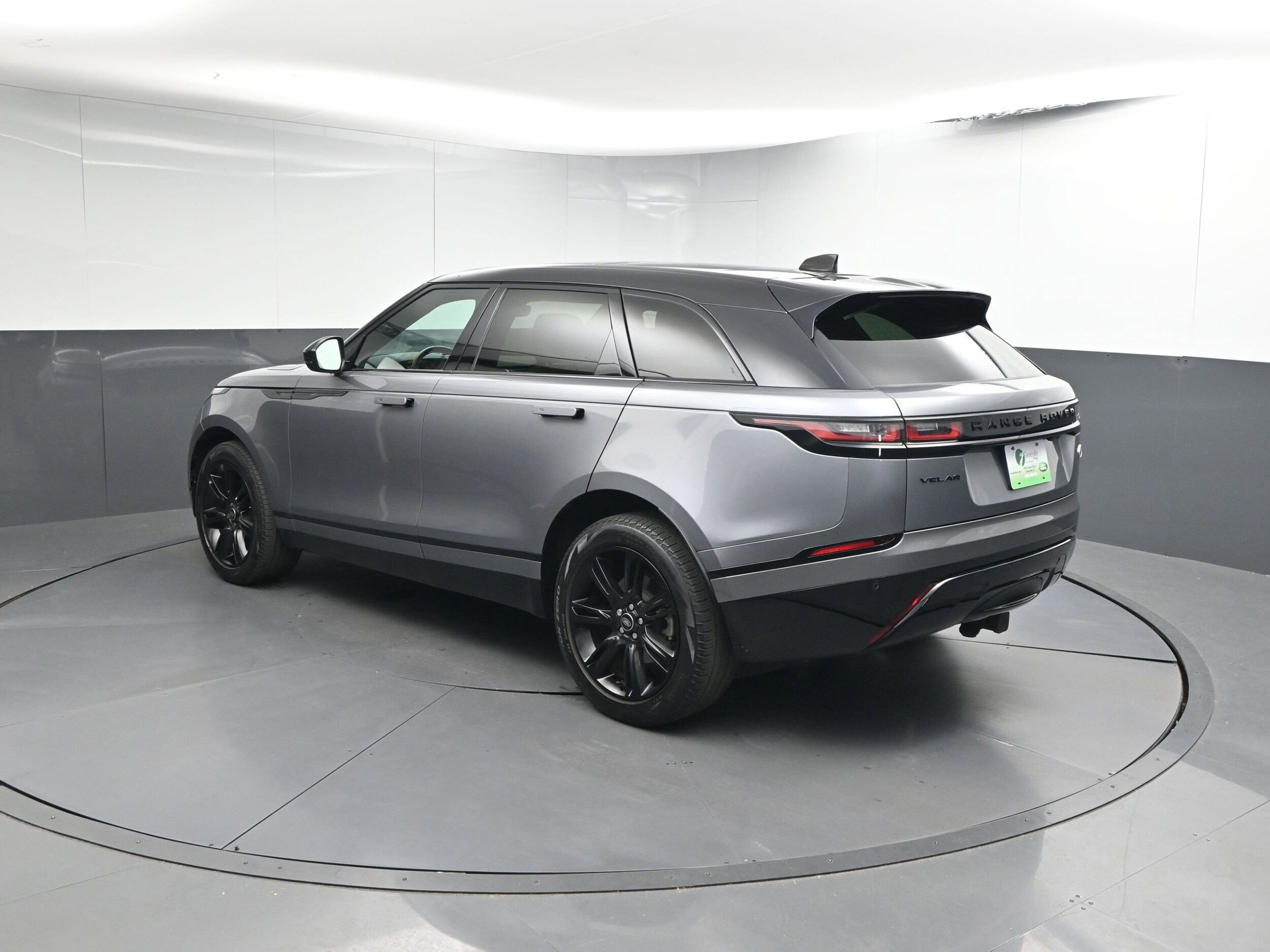 2023 Land Rover Range Rover Velar P250 R-Dynamic S photo 2