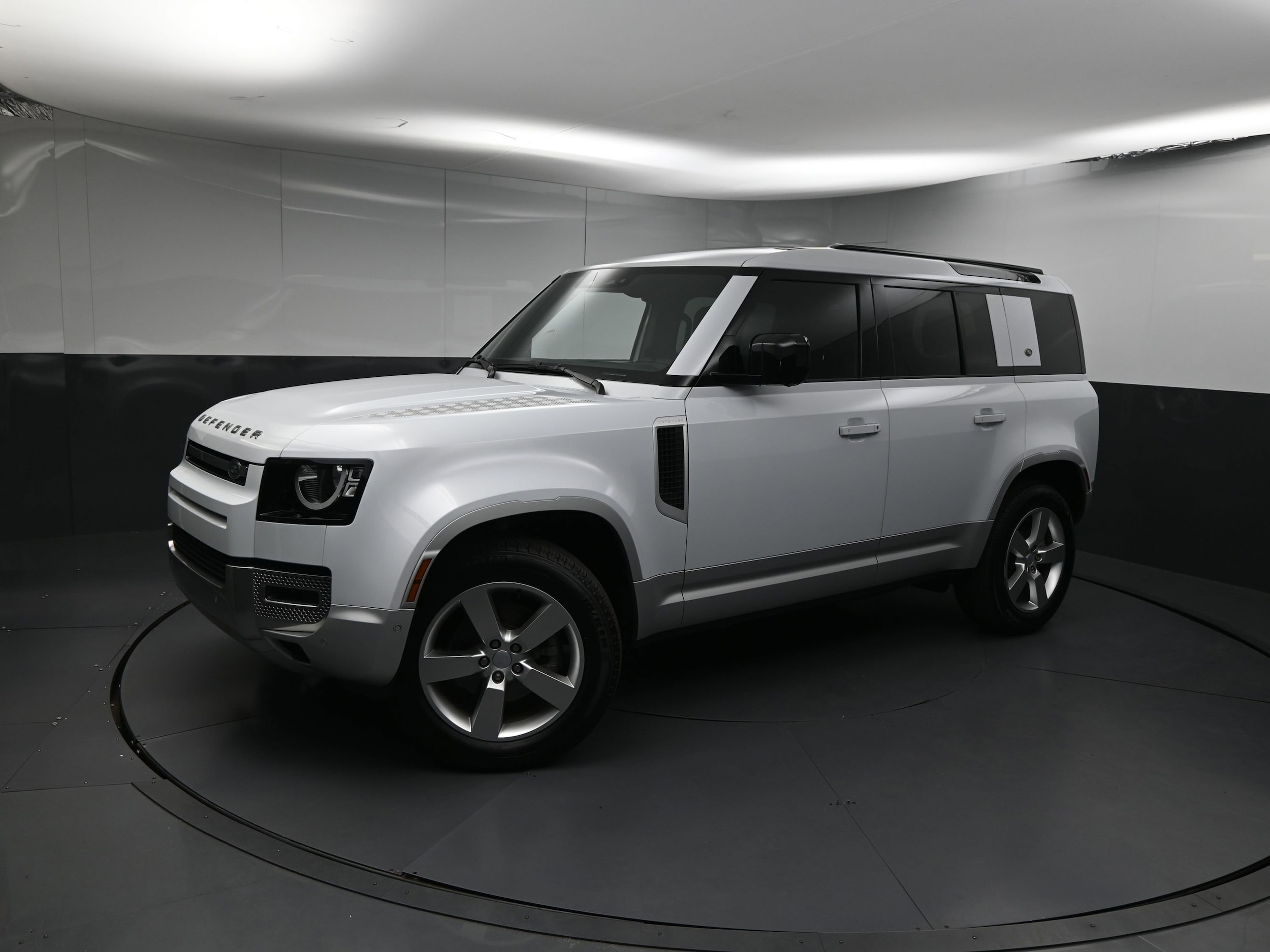 2023 Land Rover Defender S
