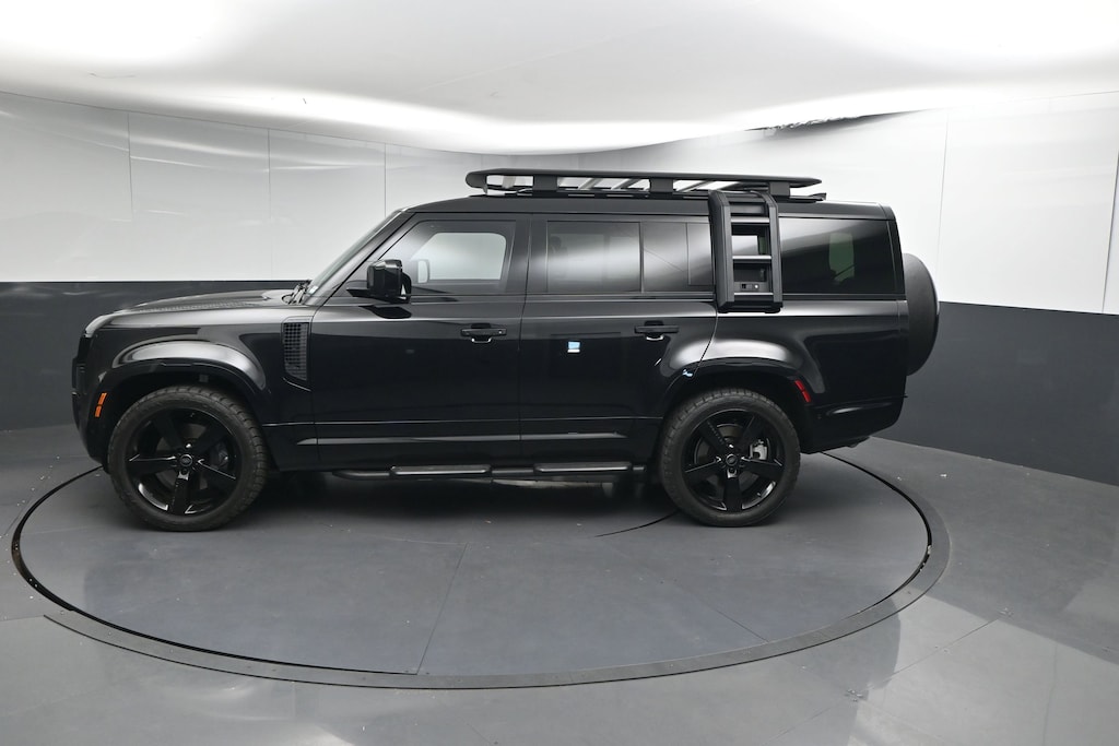 Used 2025 Land Rover Defender X-Dynamic SE 130 P400 X-Dynamic SE