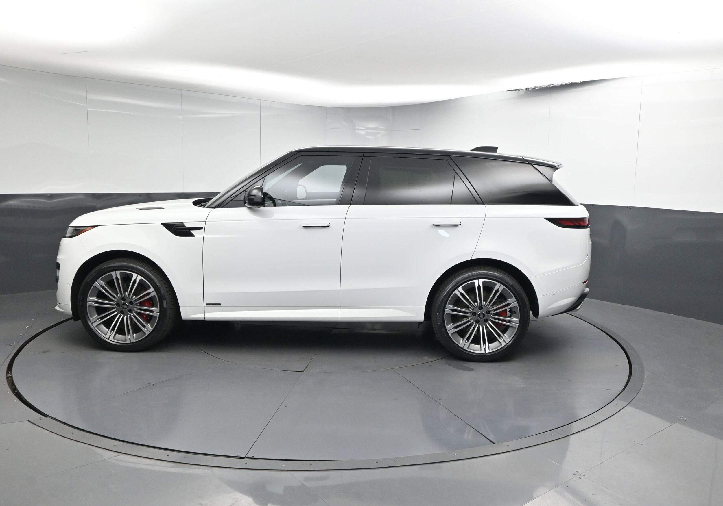 2025 Land Rover Range Rover Sport Autobiography photo 2