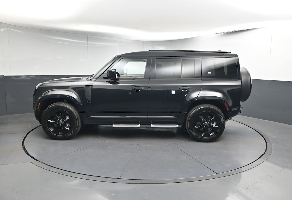 Certified 2023 Land Rover Defender X-Dynamic SE 110 X-Dynamic SE AWD