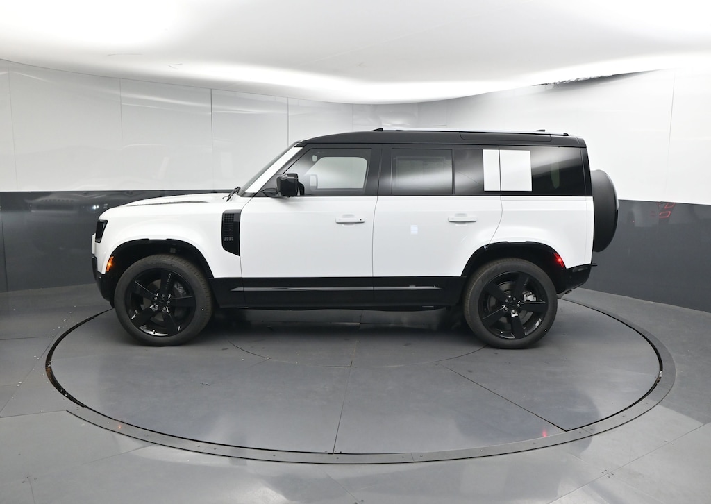 New 2026 Land Rover Defender 110 X-Dynamic SE SUV